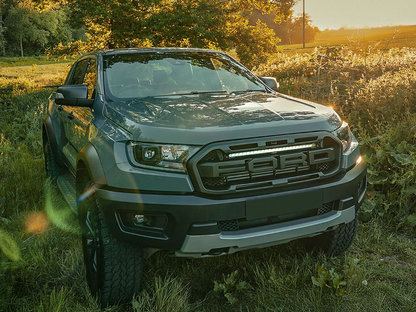 Barre de LED LAZER LAMPS Linear-24 Elite sur Xperts4x4 Accessoires 4x4 Off-Road