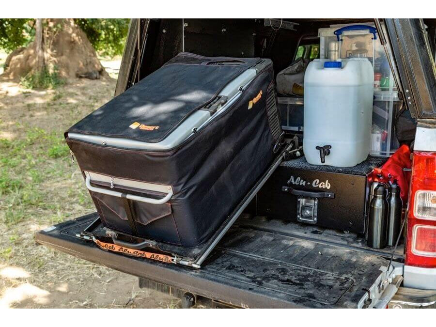 Plateau Coulissant/Basculant ALU-CAB pour Refrigerateur/Congelateur sur Xperts4x4 Accessoires 4x4 Off-Road