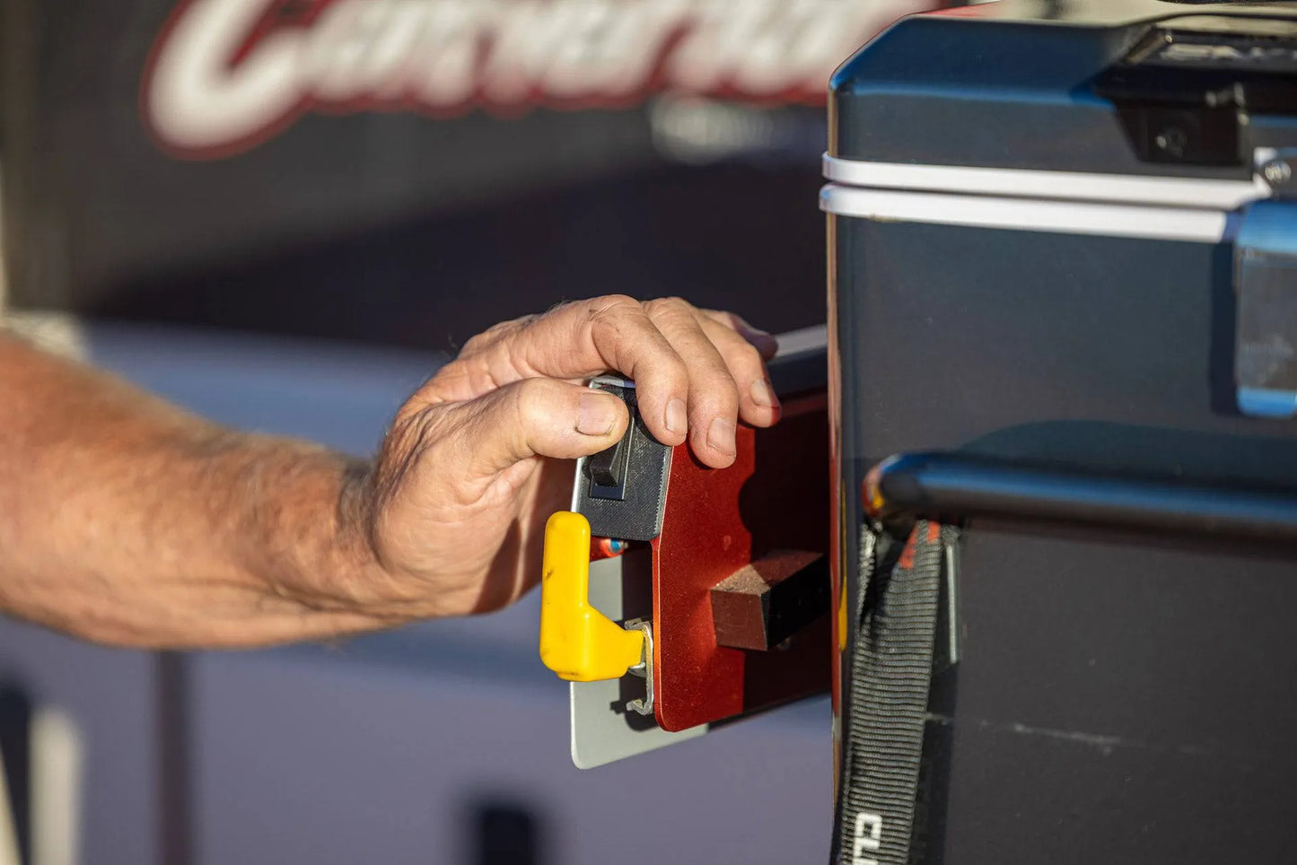 Plateau Coulissant/Basculant (Drop-slide) Electrique - ClearView | N°1 Mondial sur Xperts4x4 Accessoires 4x4 Off-Road