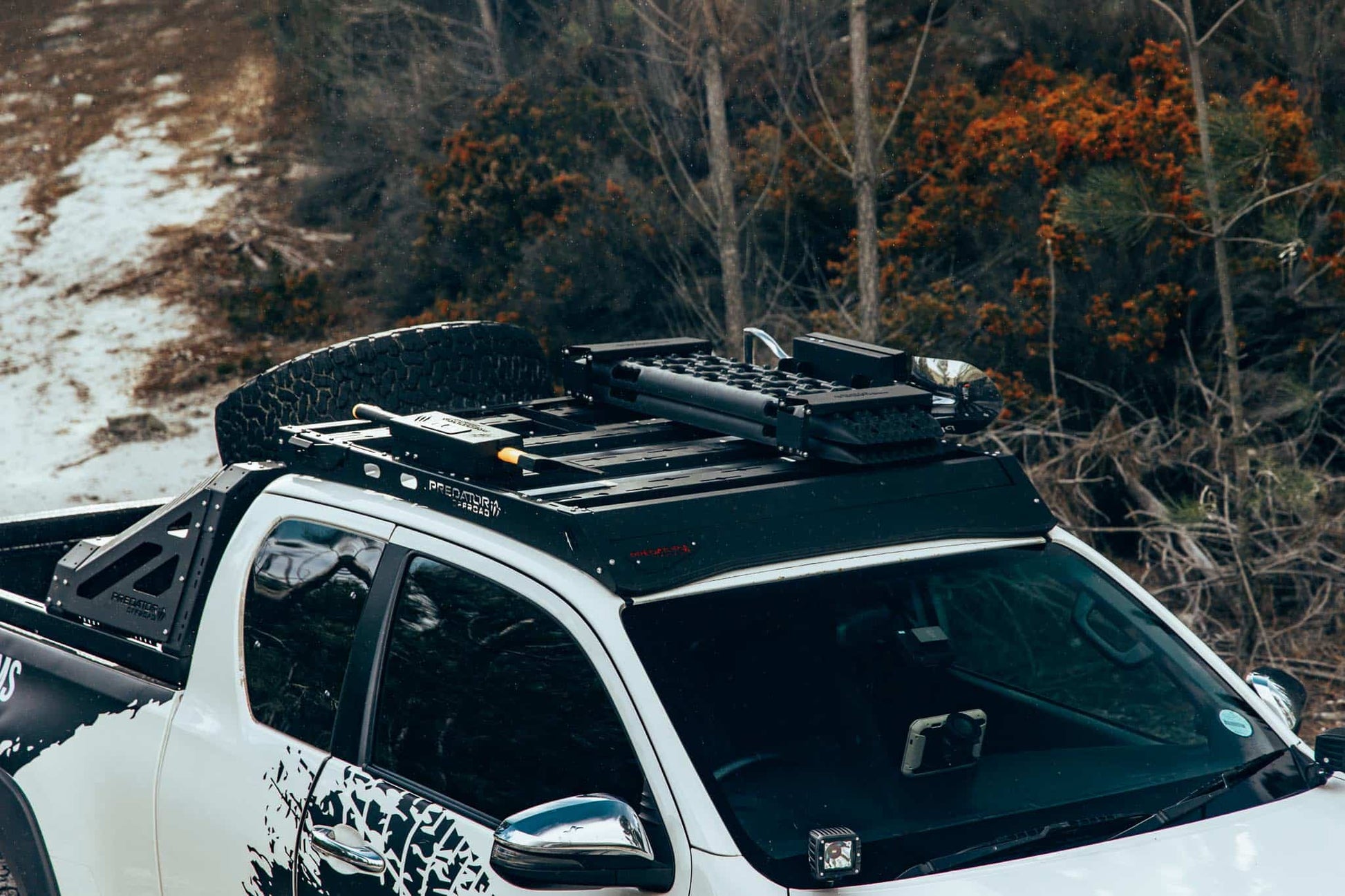 Galerie de toit Toyota Hilux Revo (2016+) Extra Cabine Predator Offroad sur Xperts4x4 Accessoires 4x4 Off-Road