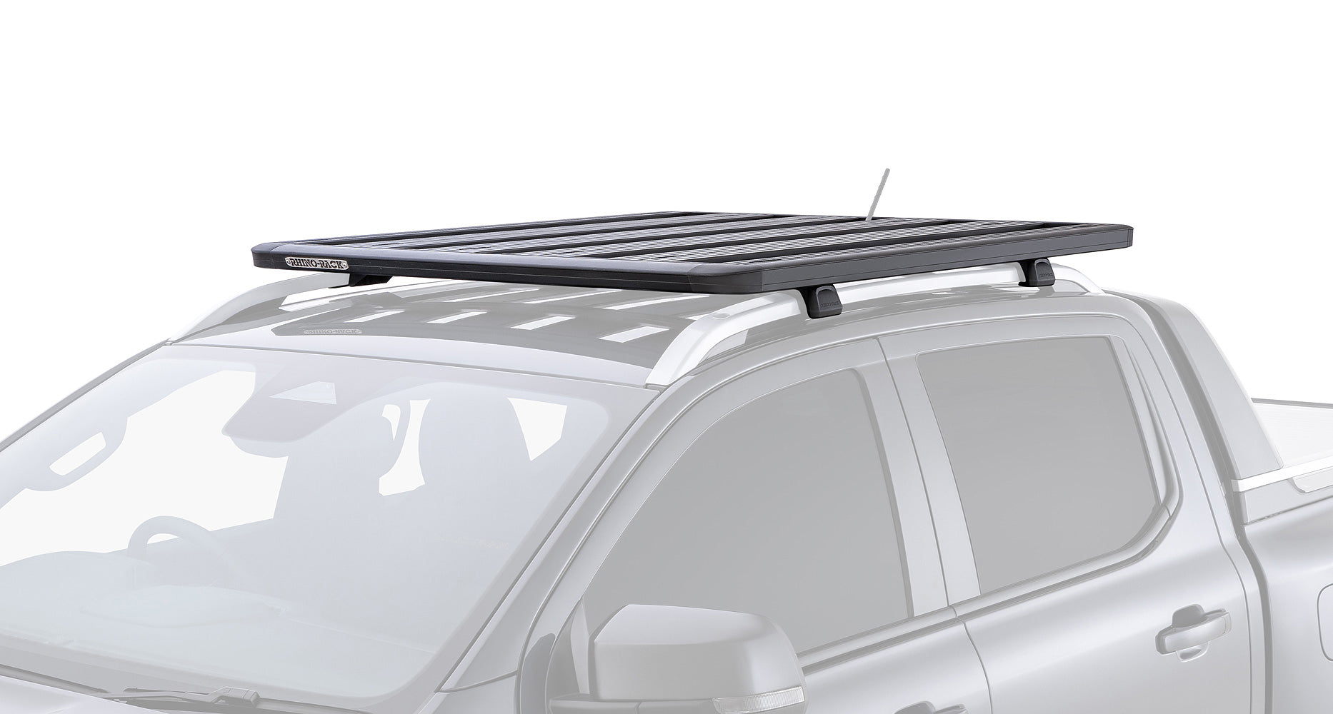 Kit galerie de toit Rhino-Rack Pioneer 6 1500x1380mm avec pieds RX100, compatible pour véhicules tout-terrain.