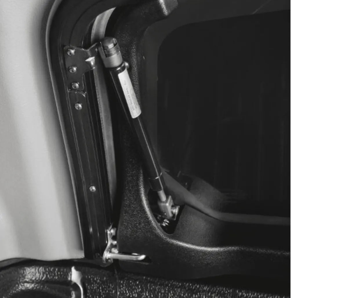 Hardtop Aeroklas Fenêtres Battantes | Isuzu D-Max 2025+ Space-Cab sur Xperts4x4 Accessoires 4x4 Off-Road