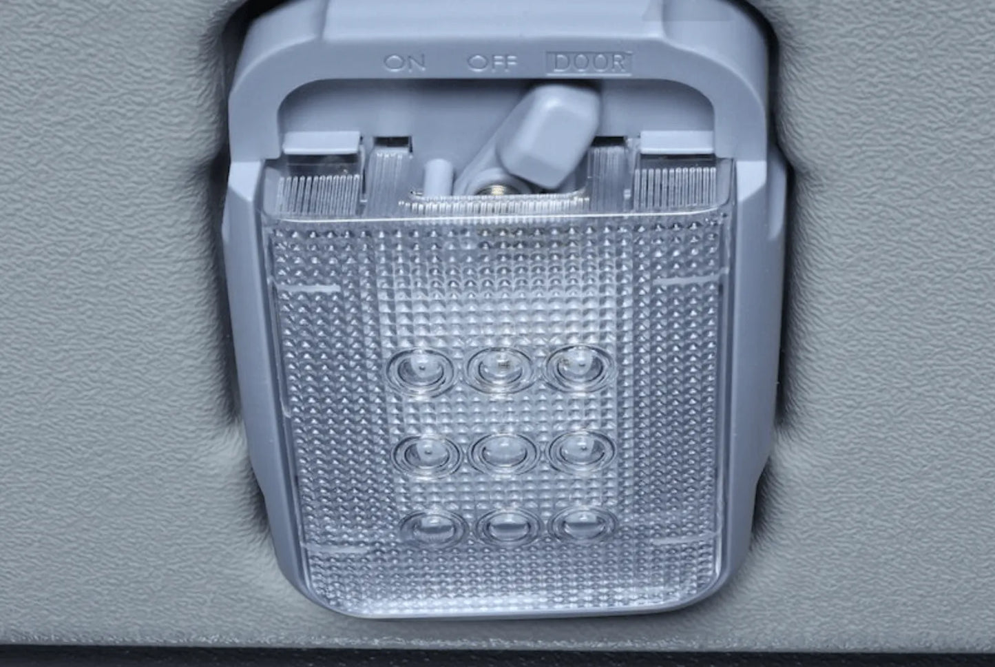 Hardtop Aeroklas Ford Ranger/Raptor 2023+ NEXT GEN | Double Cab sur Xperts4x4 Accessoires 4x4 Off-Road