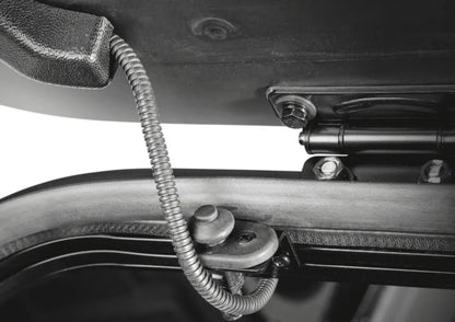 Hardtop Aeroklas Primer | Isuzu Dmax 2012-2020 Double Cab sur Xperts4x4 Accessoires 4x4 Off-Road