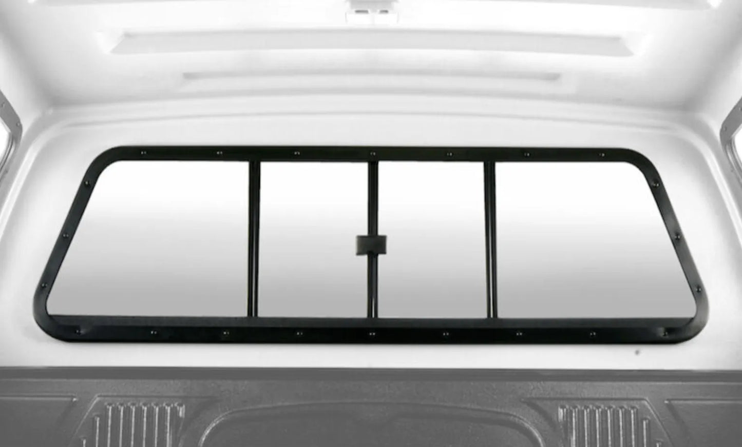 Hardtop Aeroklas Primer | Isuzu Dmax 2012-2020 Double Cab sur Xperts4x4 Accessoires 4x4 Off-Road