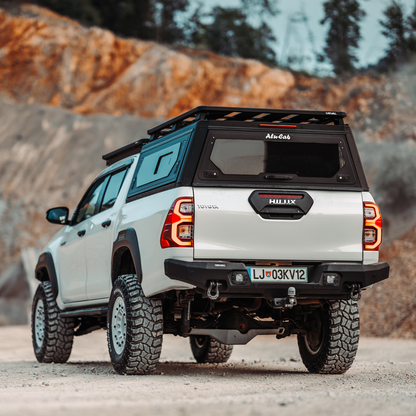 Hardtop Alu-Cab Contour Toyota Hilux 2016 à Présent sur Xperts4x4 Accessoires 4x4 Off-Road