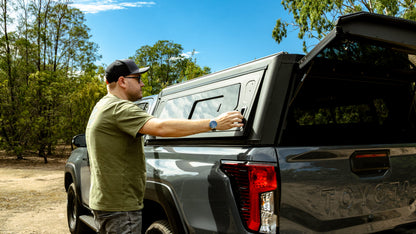 Hardtop Alu-Cab "Contour" Toyota Hilux 2026+ N90 - Double Cab sur Xperts4x4 Accessoires 4x4 Off-Road