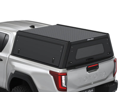 Hardtop Alu-Cab Explorer 3 Toyota Hilux 2026+ N90 - Double Cab sur Xperts4x4 Accessoires 4x4 Off-Road