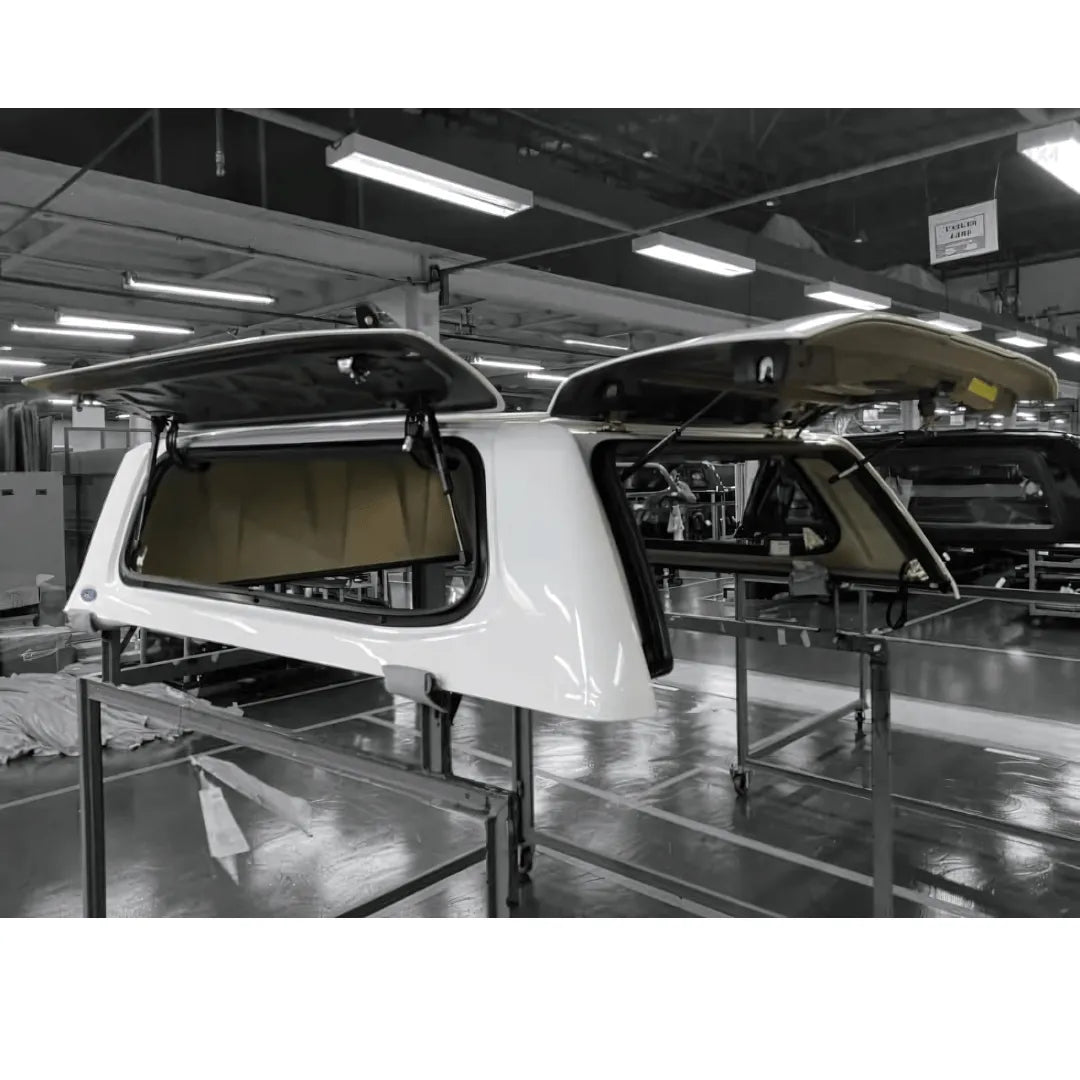 Hardtop Ford Ranger/Raptor 2023+ | WorkFleet FORD Aeroklas | Fenêtres Battantes sur Xperts4x4 Accessoires 4x4 Off-Road