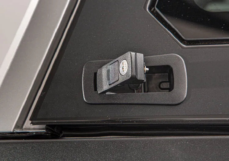 Hardtop Ford Ranger Super-Cab 2012-2022 | RSI EVOa Adventure sur Xperts4x4 Accessoires 4x4 Off-Road