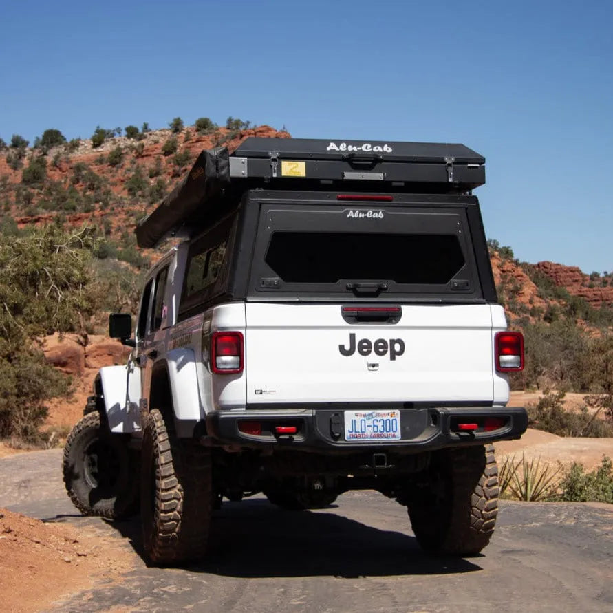 Hardtop Jeep Gladiator JT 2019+ | Alu-Cab Contour | Aluminium Noir sur Xperts4x4 Accessoires 4x4 Off-Road