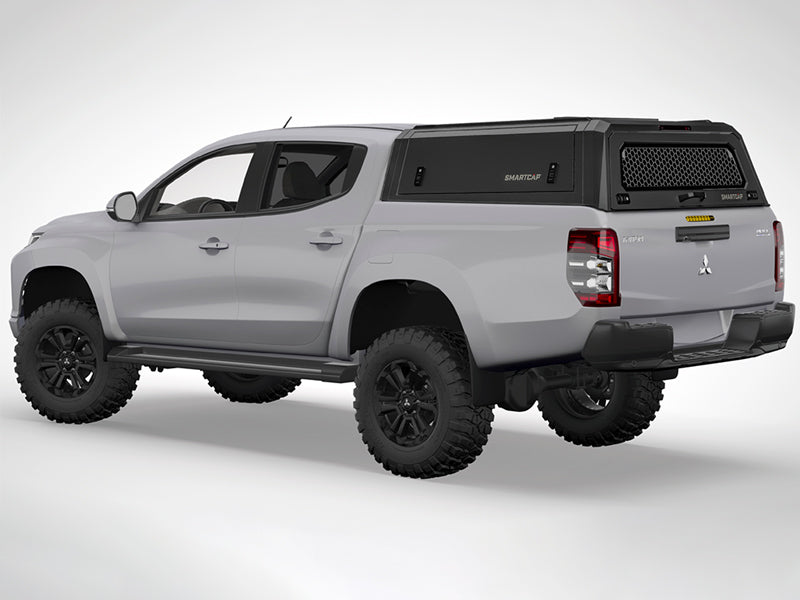 Hardtop Mitsubishi L200 Triton 2015+ | RSI EVOc Commercial Noir Mat sur Xperts4x4 Accessoires 4x4 Off-Road