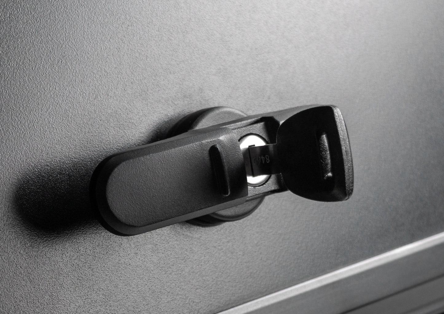 Hardtop Toyota Hilux Revo 2016+| RIVAL 4X4 Aluminium sur Xperts4x4 Accessoires 4x4 Off-Road