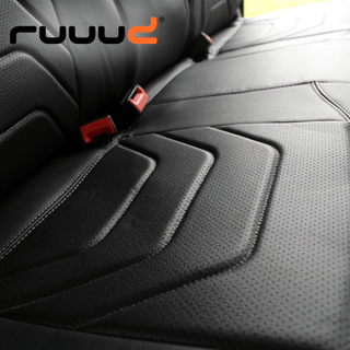 Housses de Siège RUUUD pour Toyota Hilux REVO 2016+ | Protection & Style sur Xperts4x4 Accessoires 4x4 Off-Road