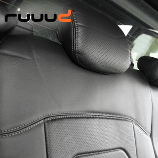 Housses de Siège RUUUD pour Toyota Hilux REVO 2016+ | Protection & Style sur Xperts4x4 Accessoires 4x4 Off-Road