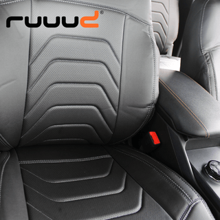 Housses de Siège RUUUD pour Toyota Hilux REVO 2016+ | Protection & Style sur Xperts4x4 Accessoires 4x4 Off-Road