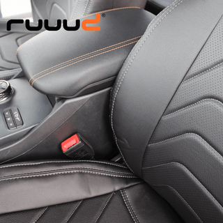 Housses de Siège RUUUD pour Toyota Hilux REVO 2016+ | Protection & Style sur Xperts4x4 Accessoires 4x4 Off-Road