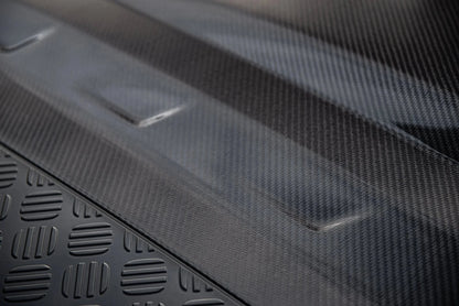 Capot Carbone Ventrilé KAHN Luxe - Defender 90/110/130 (2020+) sur Xperts4x4 Accessoires 4x4 Off-Road