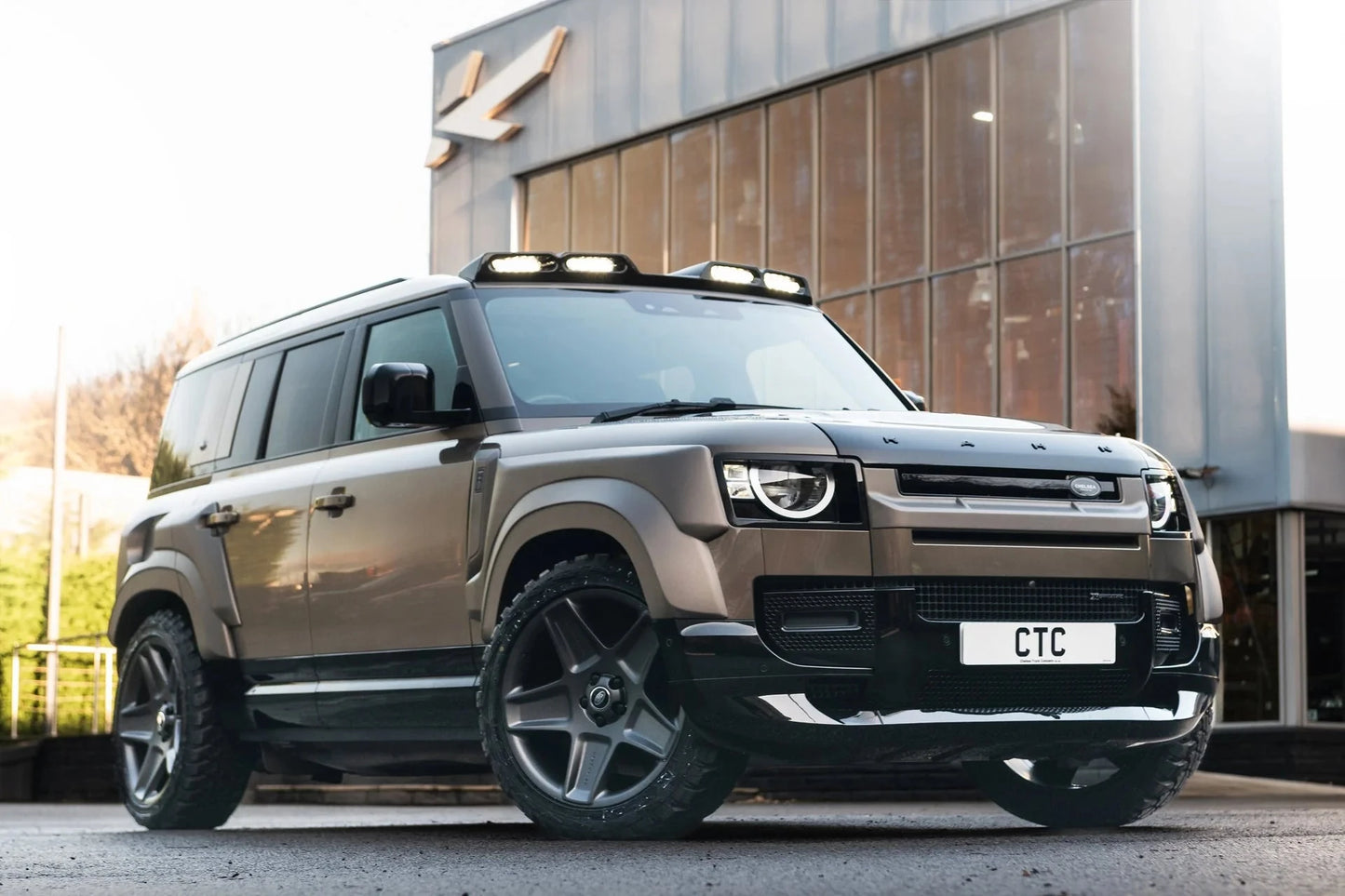 Kit Wide Track KAHN Defender 110 (2020+) - Look agressif & Premium sur Xperts4x4 Accessoires 4x4 Off-Road