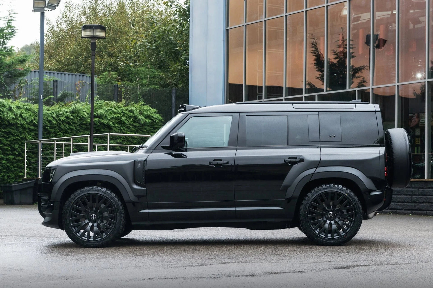 Kit Wide Track KAHN Defender 110 (2020+) - Look agressif & Premium sur Xperts4x4 Accessoires 4x4 Off-Road