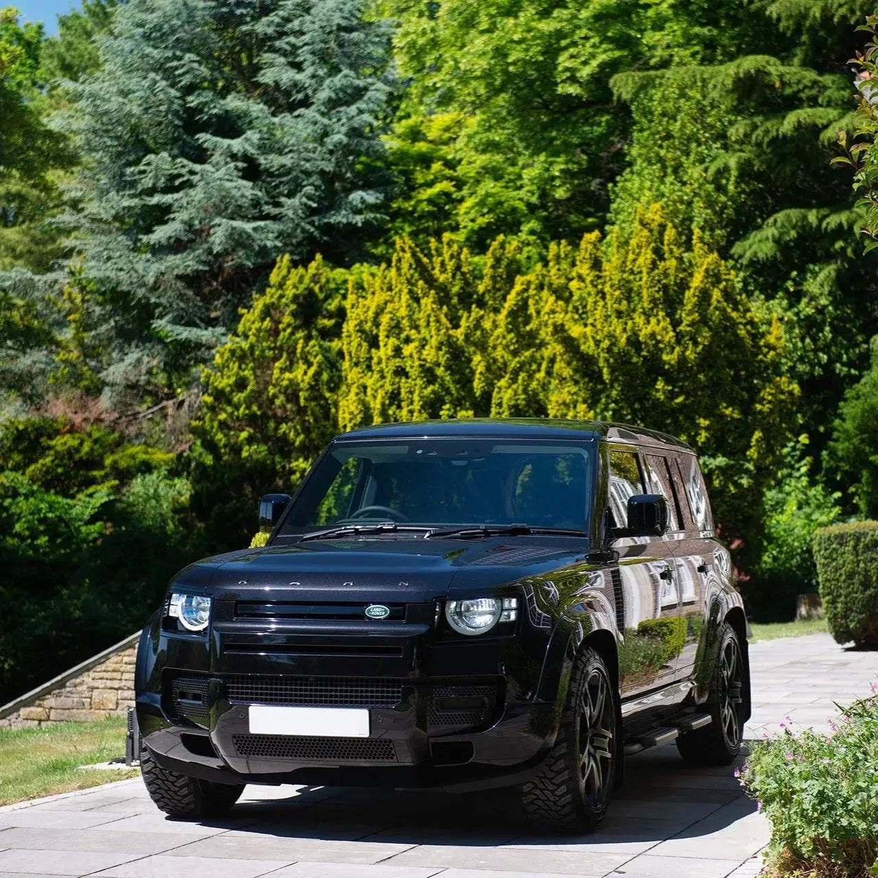 Marche-pied Fixe Kahn Design pour Land Rover Defender 110 (2020+) sur Xperts4x4 Accessoires 4x4 Off-Road