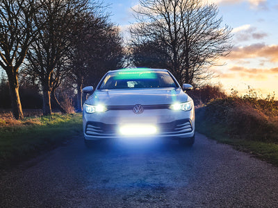 Kit Calandre pour VW Golf MK8 2020+ avec Linear-18 Standard LAZER LAMPS sur Xperts4x4 Accessoires 4x4 Off-Road