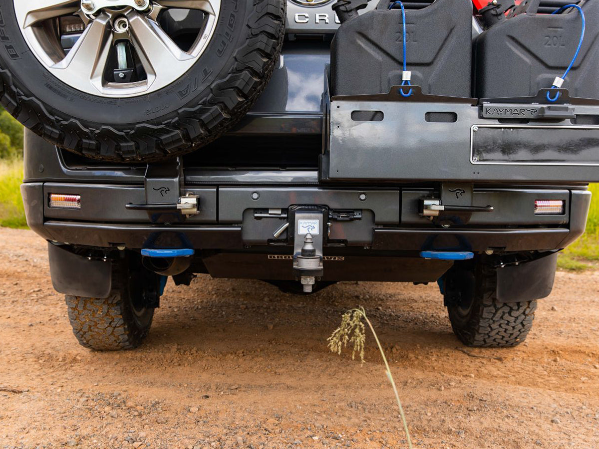 Pare-Choc Arriere Renforce Kaymar pour Toyota Land Cruiser 300 sur Xperts4x4 Accessoires 4x4 Off-Road