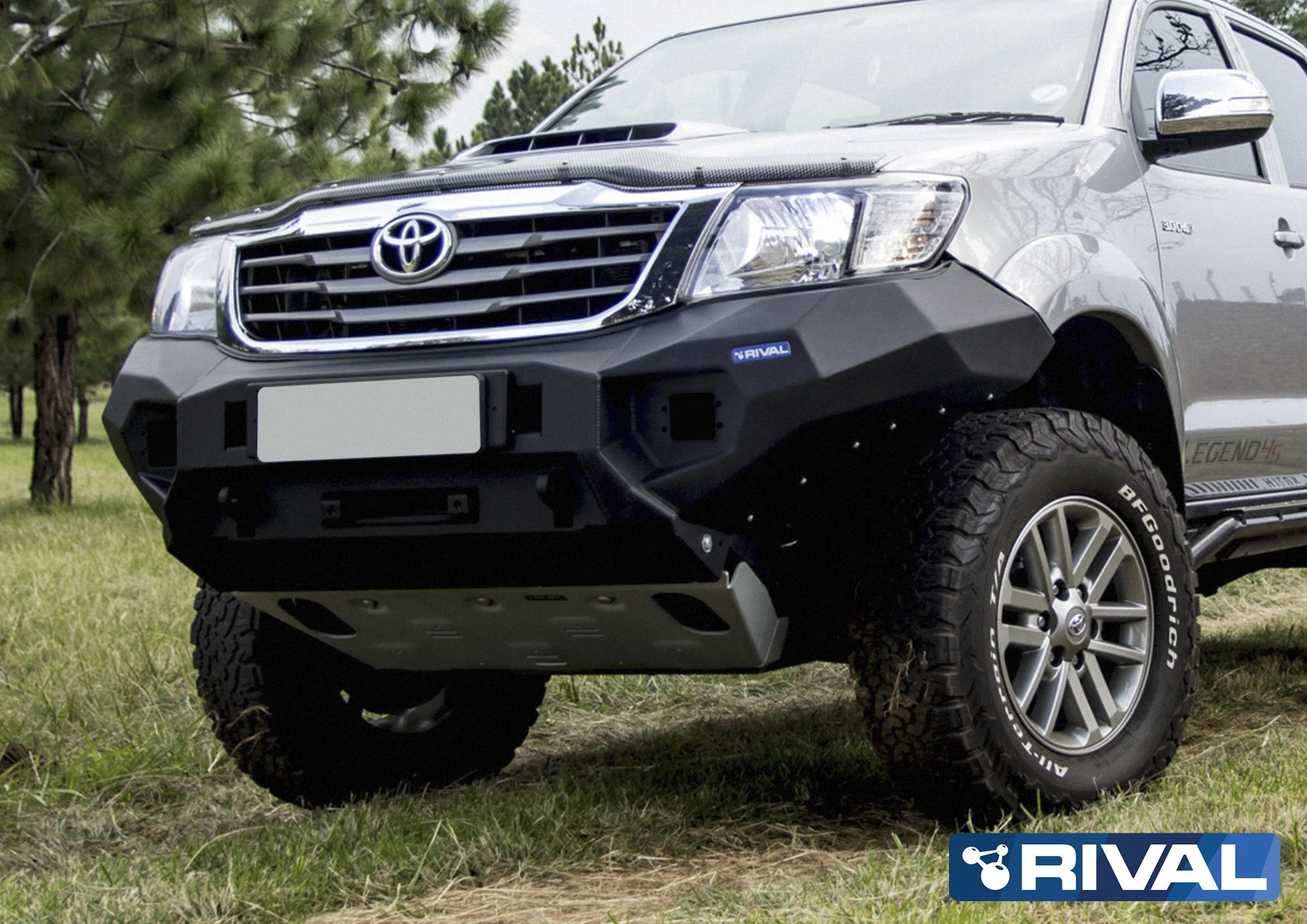 Pare-choc Avant Rival Aluminium - Toyota Hilux 2011-2015 sur Xperts4x4 Accessoires 4x4 Off-Road