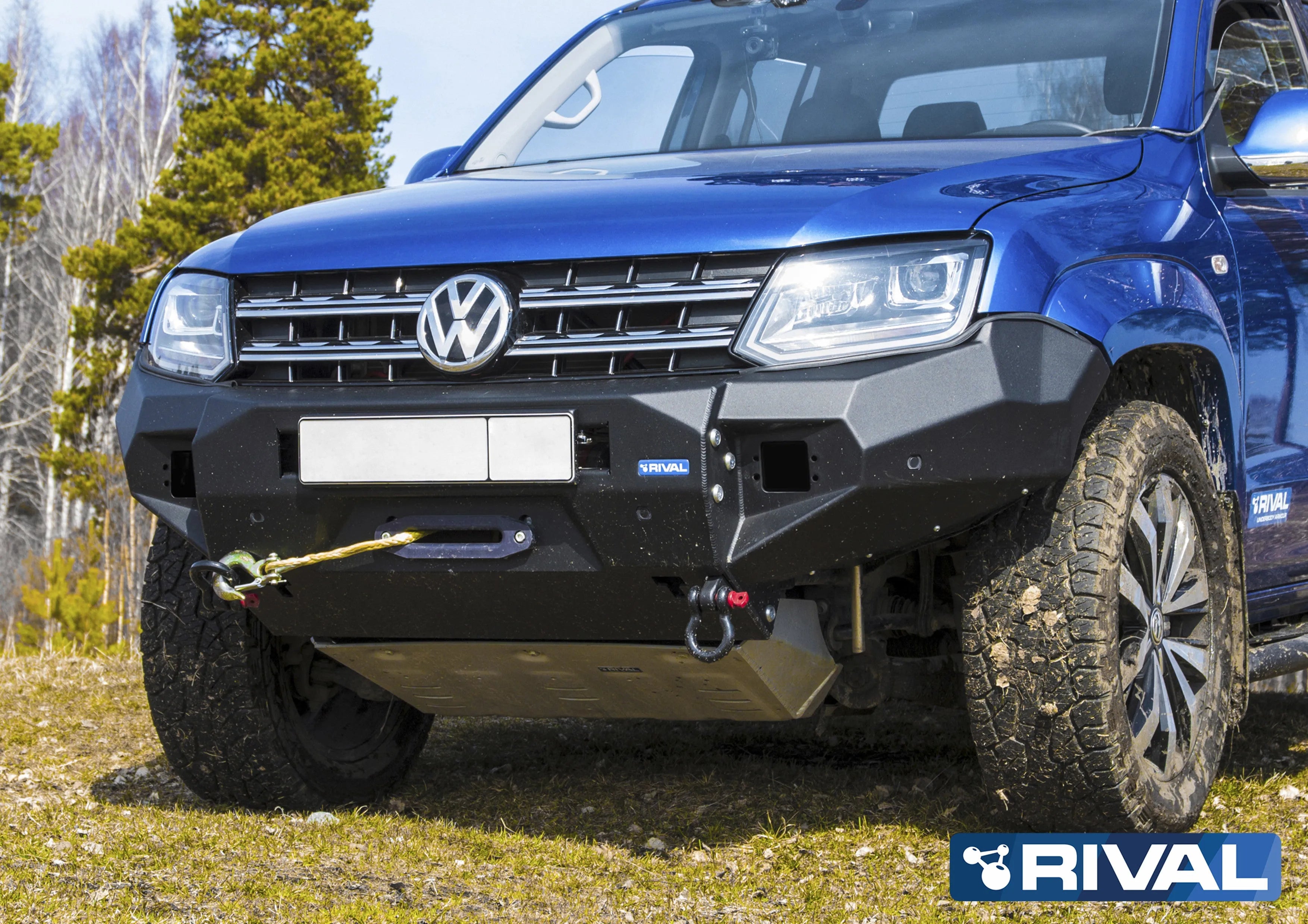 Pedane Laterali J&J Automotive Rival Premium Per VW Amarok (2016-2022) – Alluminio E ABS – Antiscivolo Con Omologazione TÜV – Colore Nero