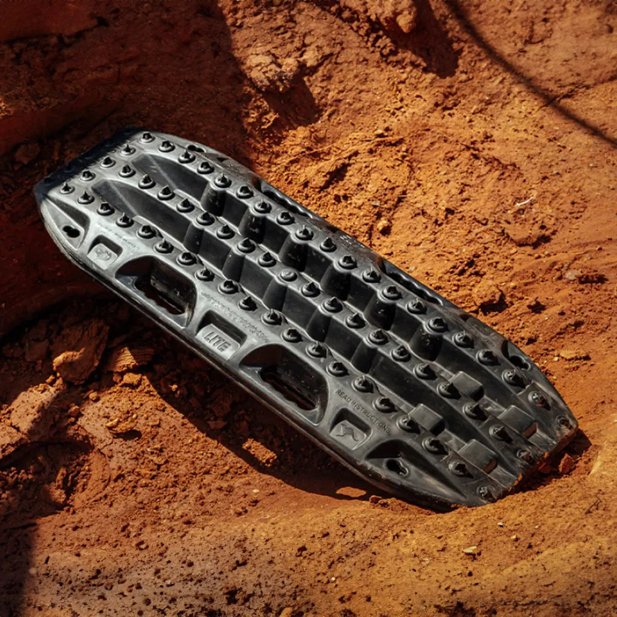 Plaque à Sable MAXTRAX LITE - Noire (Vendue par paire) sur Xperts4x4 Accessoires 4x4 Off-Road