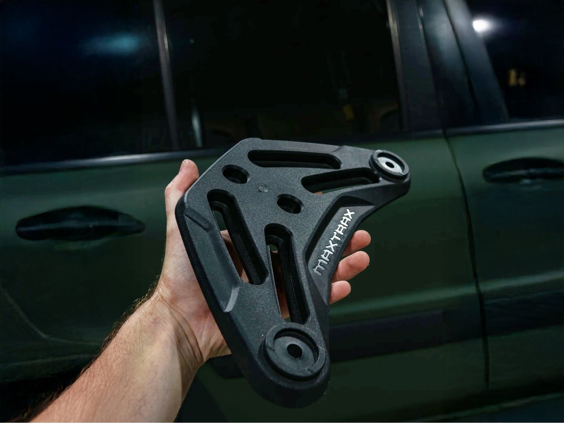 Supports plats de galerie MAXTRAX pour Plaques à Sable MKII sur Xperts4x4 Accessoires 4x4 Off-Road