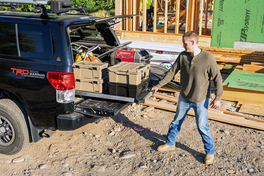 Plateau Coulissant DECKED CargoGlide 1000 - 1850x1240mm sur Xperts4x4 Accessoires 4x4 Off-Road