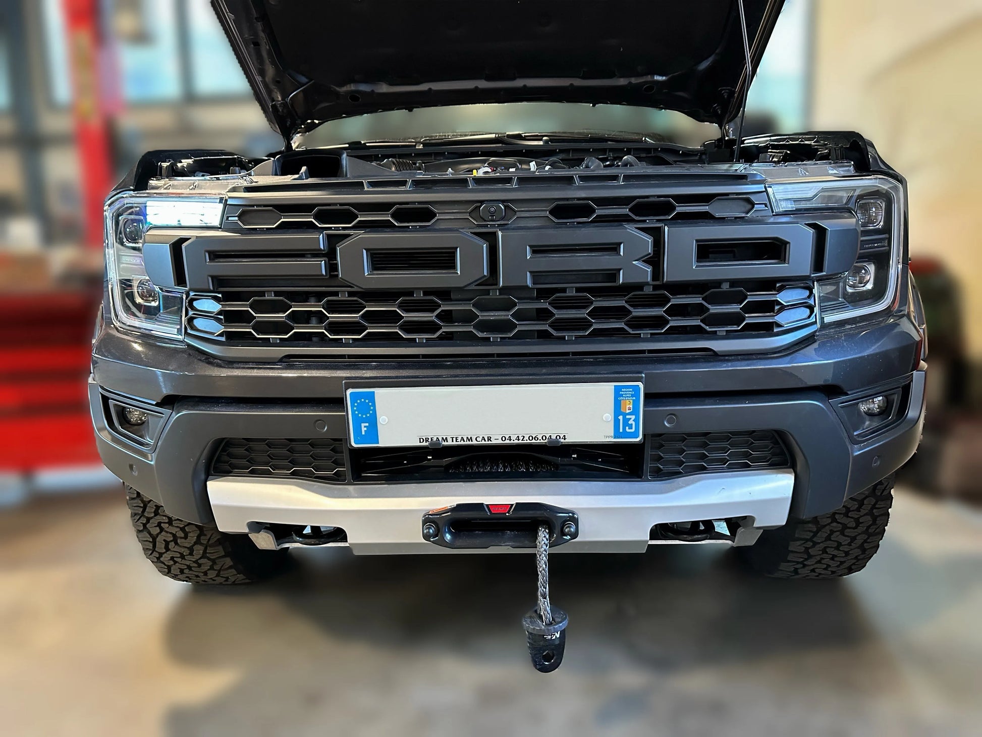 Platine Treuil Ford Ranger/Raptor 2023+ N4-Offroad sur Xperts4x4 Accessoires 4x4 Off-Road