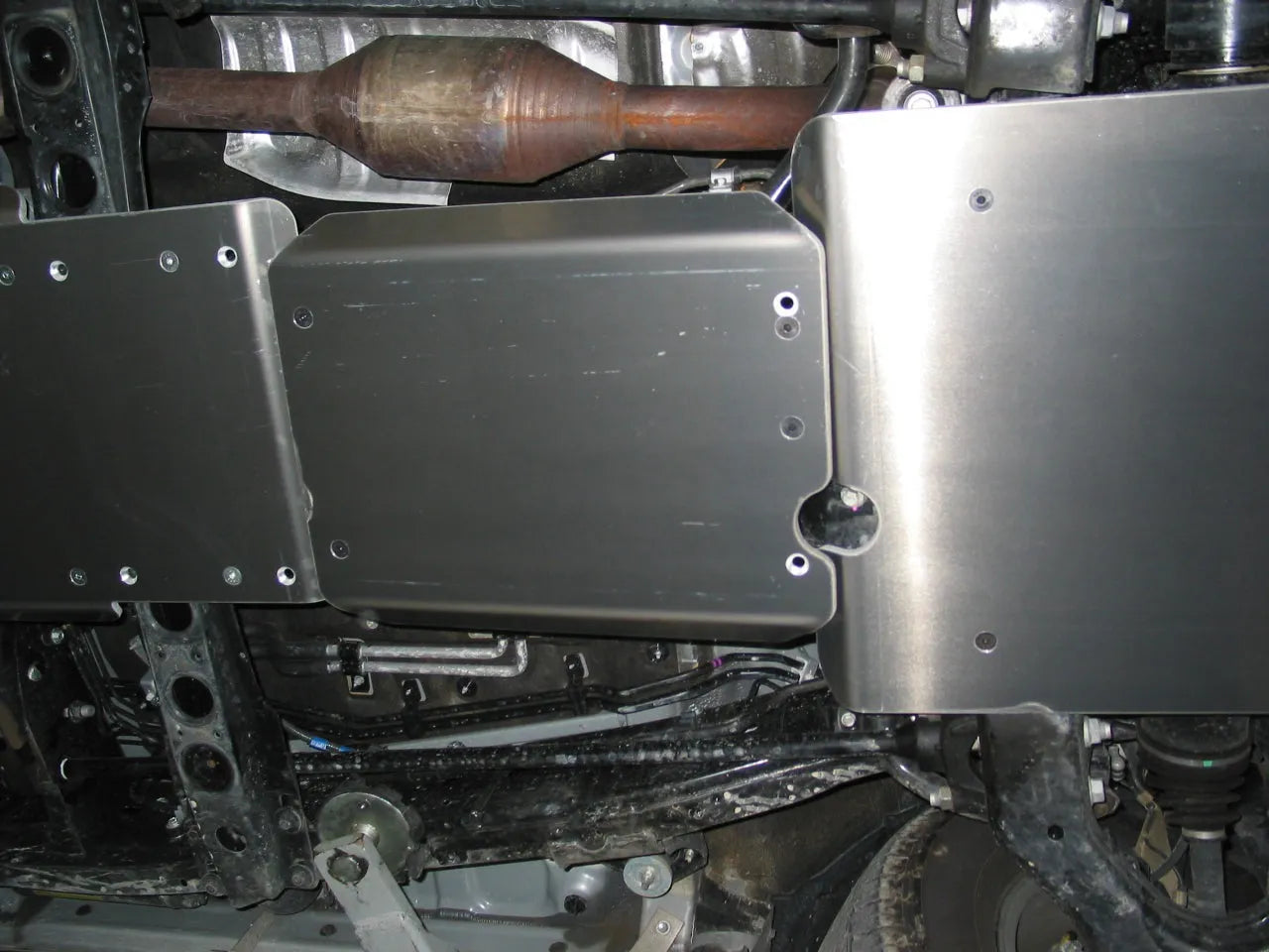 Blindage boite de vitesse N4 - Aluminium 8mm - Toyota Land Cruiser 100 sur Xperts4x4 Accessoires 4x4 Off-Road