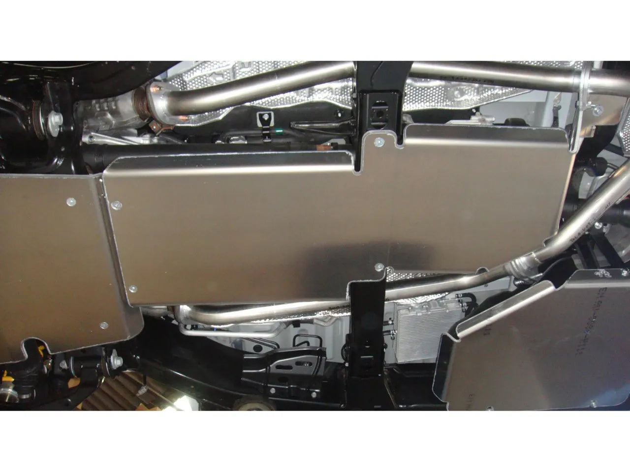 Blindage BV+BT Alu 8mm N4 Offroad - Aluminium - Toyota LC 200 sur Xperts4x4 Accessoires 4x4 Off-Road