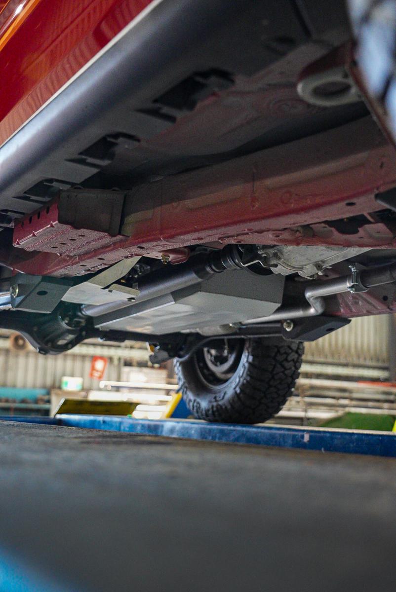 Réservoir de Remplacement 80L | Suzuki Jimny 2023+ XL 5 portes | LONGRANGER sur Xperts4x4 Accessoires 4x4 Off-Road