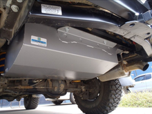 Réservoir de remplacement LRA 150L Toyota Land Cruiser FZJ105 sur Xperts4x4 Accessoires 4x4 Off-Road