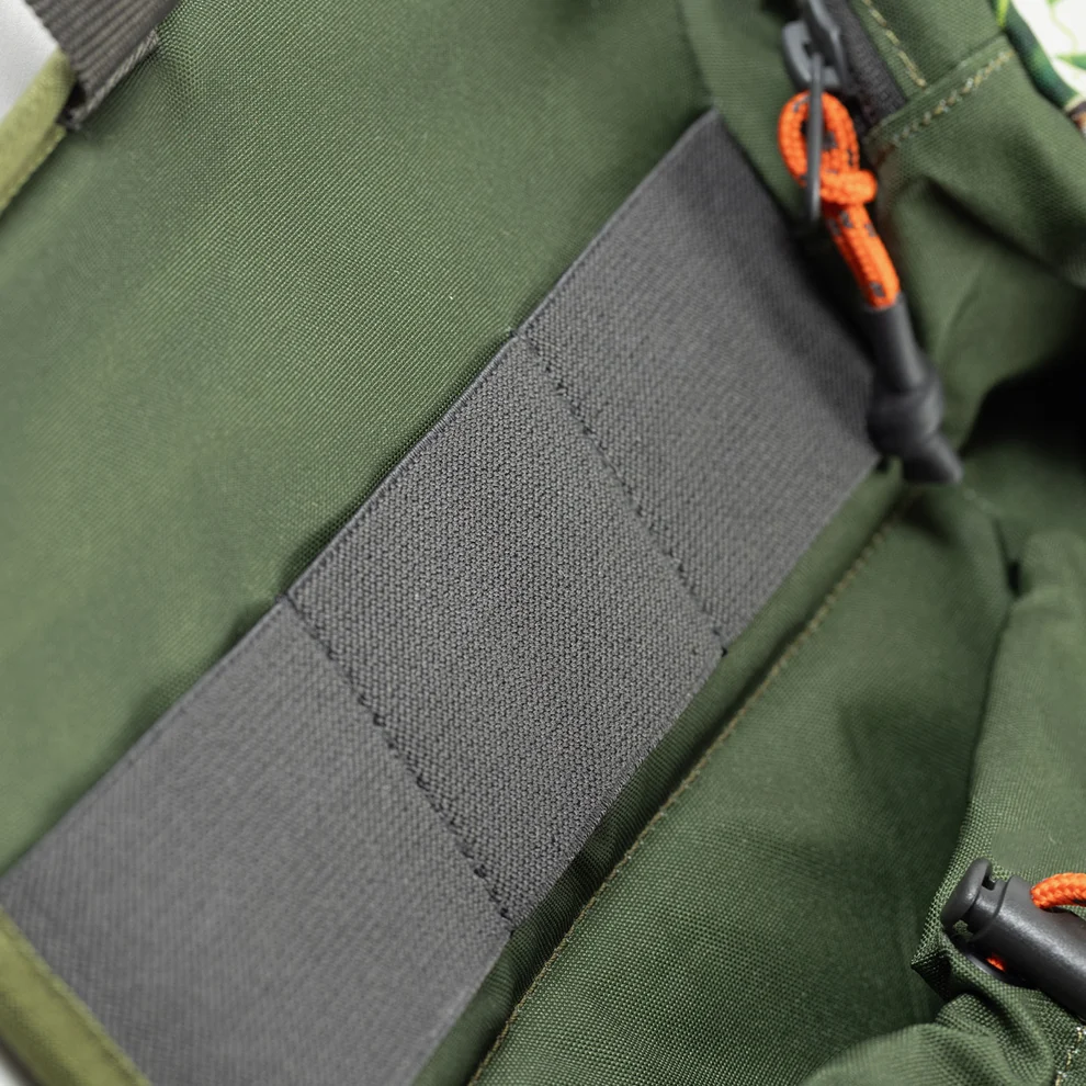 Organiseur de Siège ONWRD Daily Driver sur Xperts4x4 Accessoires 4x4 Off-Road