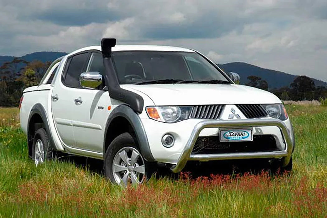 Snorkel SAFARI 4x4 - Mitsubishi Triton/L200 2006 à 2015 sur Xperts4x4 Accessoires 4x4 Off-Road