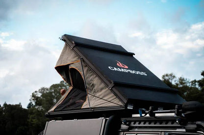 Tente de toit BOSS avec barres de toit | Campboss 4x4 | 2330mm x 1480mm sur Xperts4x4 Accessoires 4x4 Off-Road
