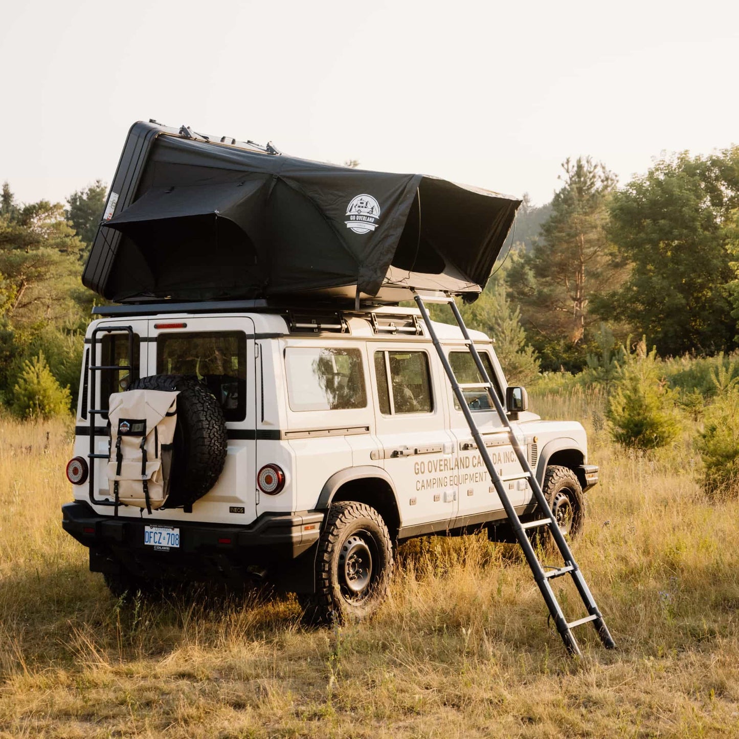 Tente de Toit Expedition L – Go Overland Canada - 3/4 Places sur Xperts4x4 Accessoires 4x4 Off-Road