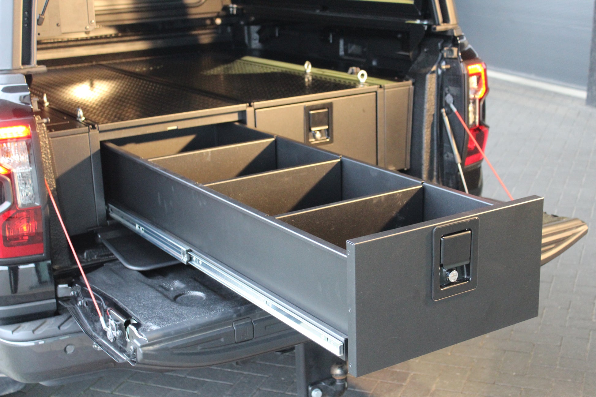 Système Double Tiroir RUUUD - Ford Ranger Next Gen 2023+ / PHEV sur Xperts4x4 Accessoires 4x4 Off-Road