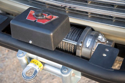 Treuil WARN M8000 3629kg 12V sur Xperts4x4 Accessoires 4x4 Off-Road